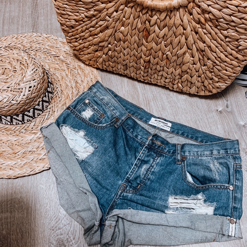 One teaspoon relaxed fit , button fly, size 29